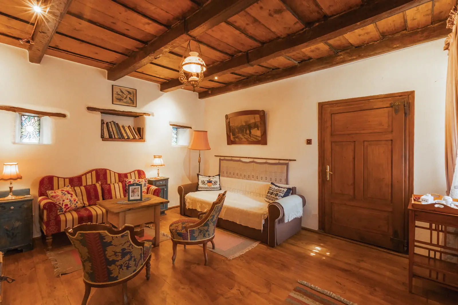 Sitting room in the Prince’s Suite at Count Kálnoky’s Guesthouses in Miklósvár